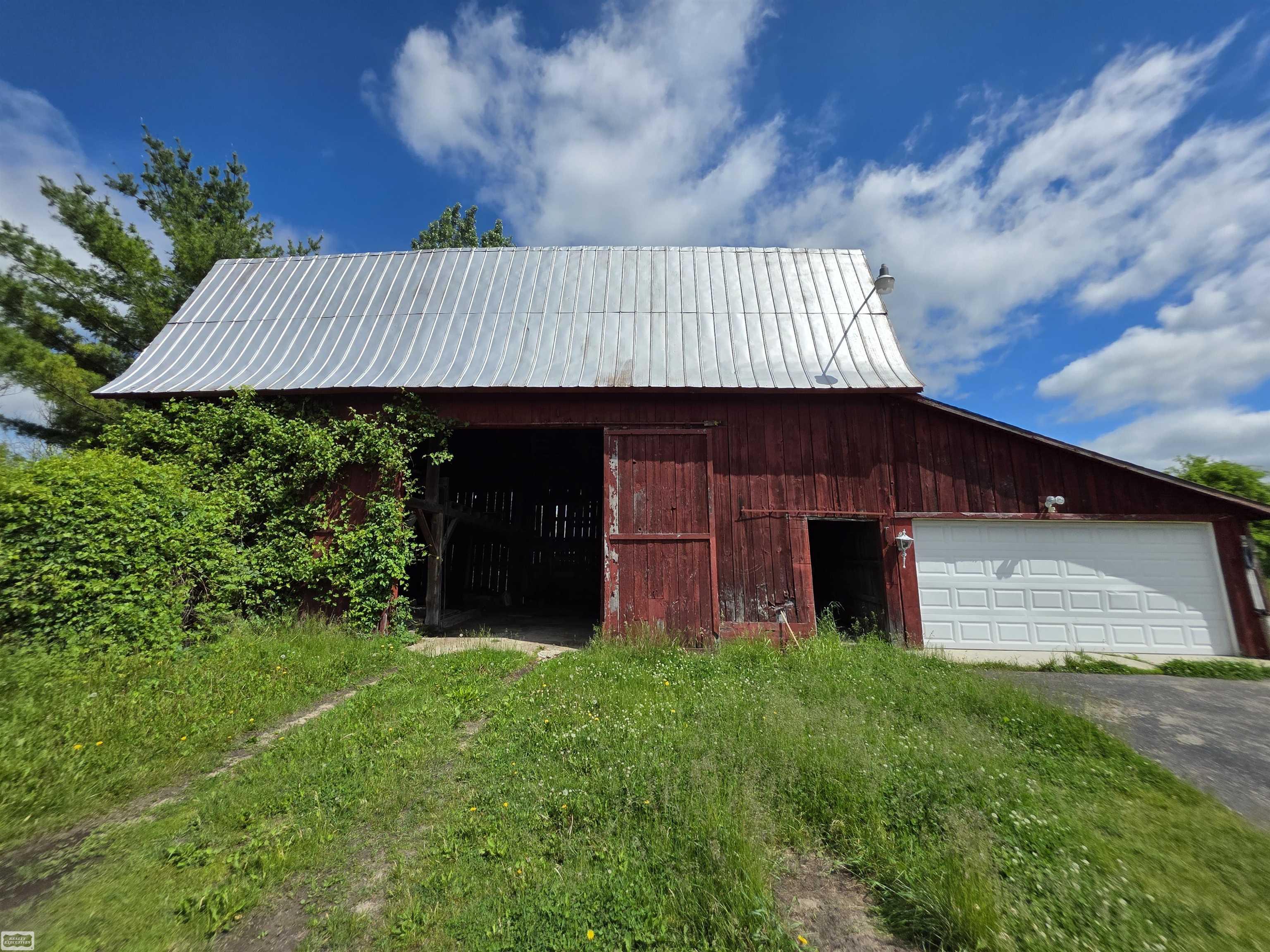 7550 Ora Lake Road Hale, MI 48739 - Photo 4 of 19