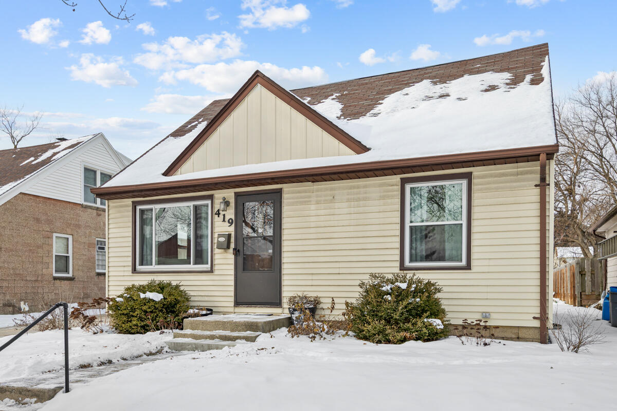 419 South 89th Street Milwaukee, WI 53214 - Photo 1 of 18 Charming Cape Cod