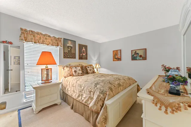 $225,000 | 3385 Jog Park Drive, Lake Worth, FL 33467