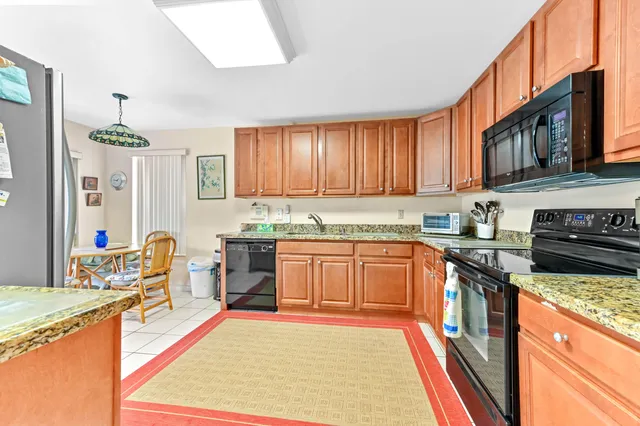 $225,000 | 3385 Jog Park Drive, Lake Worth, FL 33467