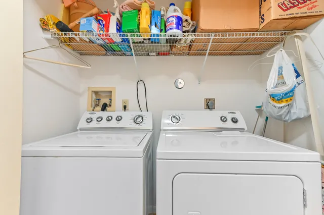 $225,000 | 3385 Jog Park Drive, Lake Worth, FL 33467