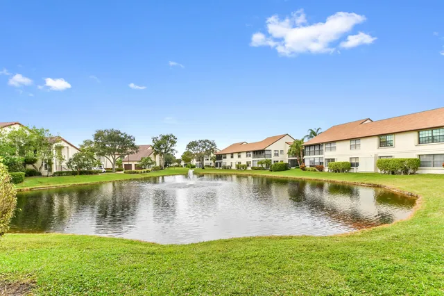 $225,000 | 3385 Jog Park Drive, Lake Worth, FL 33467