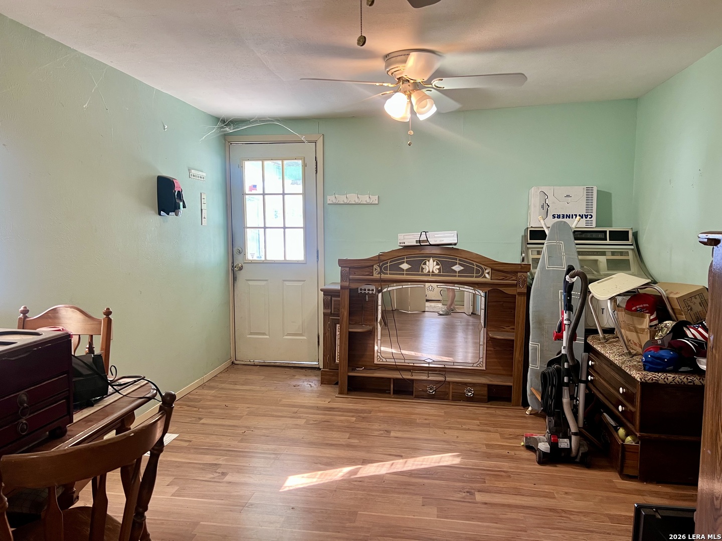 413 4th Street Poteet, TX 78065 - Photo 17 of 24