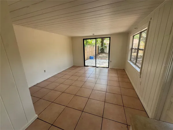 $485,000 | 2107 Chippawa Place, Sarasota, FL 34234