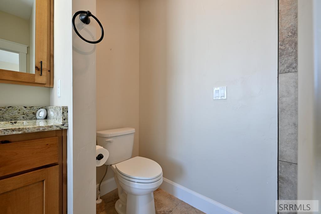 4922 Torcello Drive Ammon, ID 83401 - Photo 19 of 50 Primary Ensuite