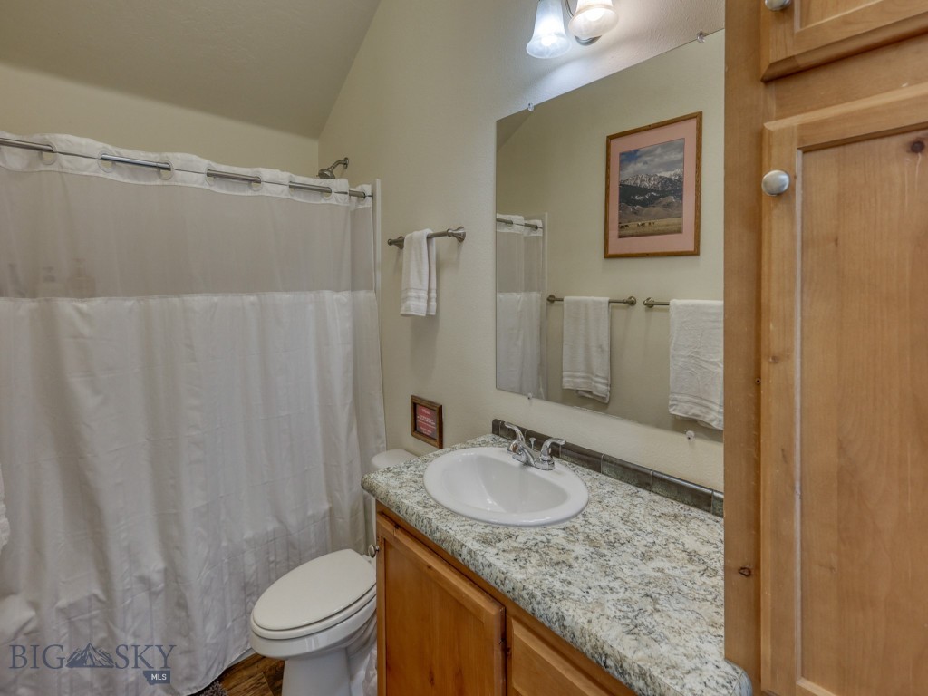 80 Glengarry Road Livingston, MT 59047 - Photo 71 of 79 ADU Bathroom
