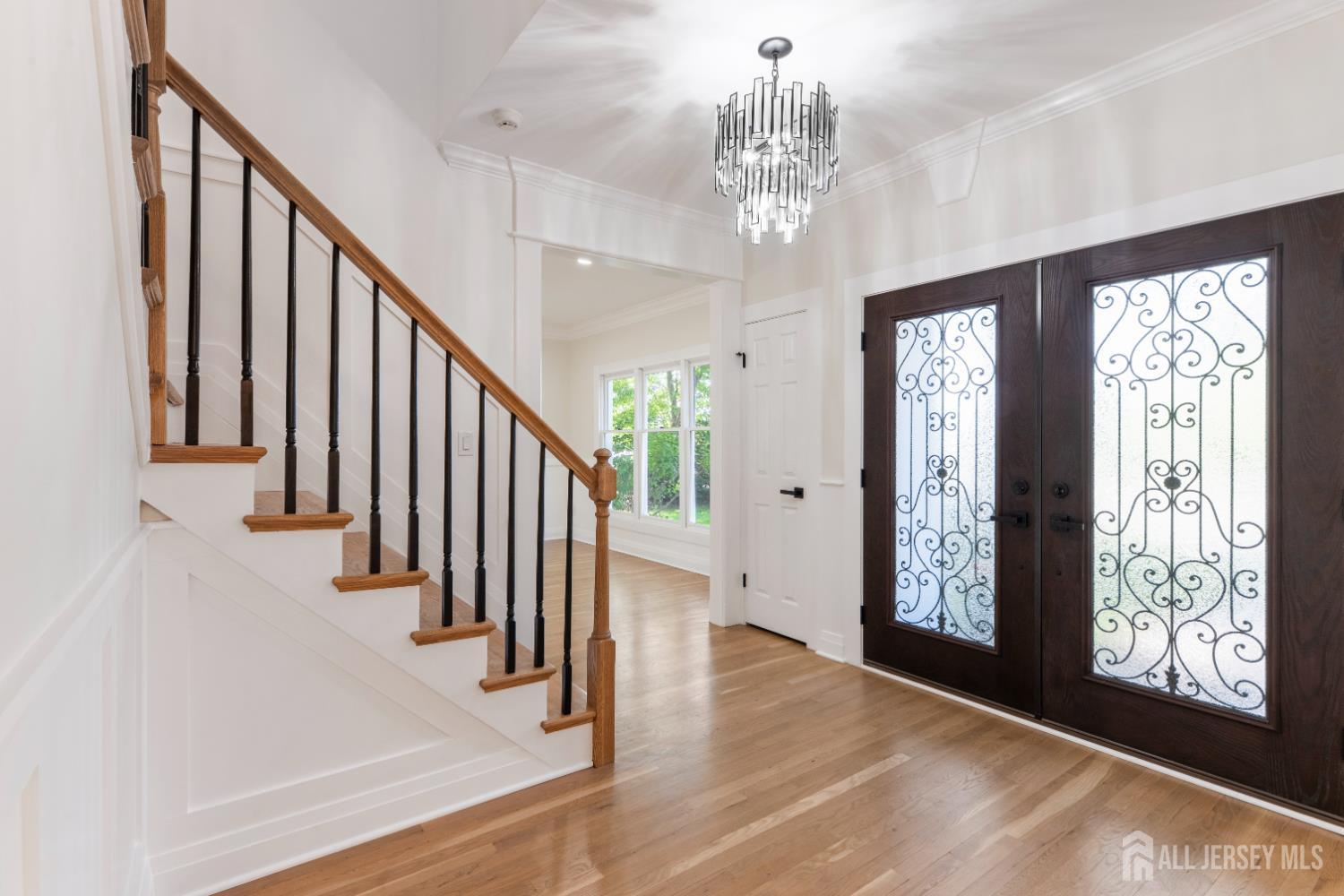 975 Inman Avenue Edison, NJ 08820 - Photo 9 of 62