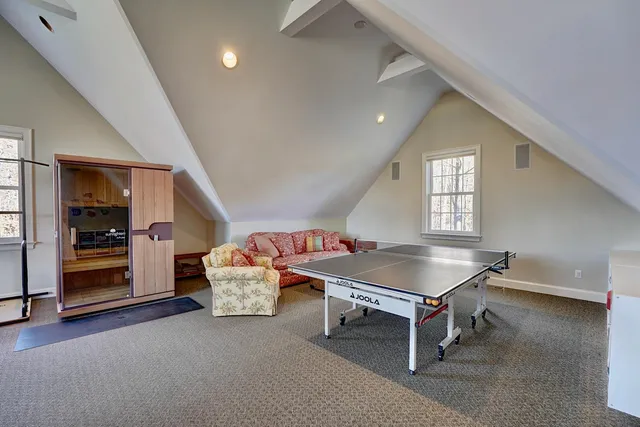 $2,995,000 | 10 Wingate Court, Stratham, NH 03885