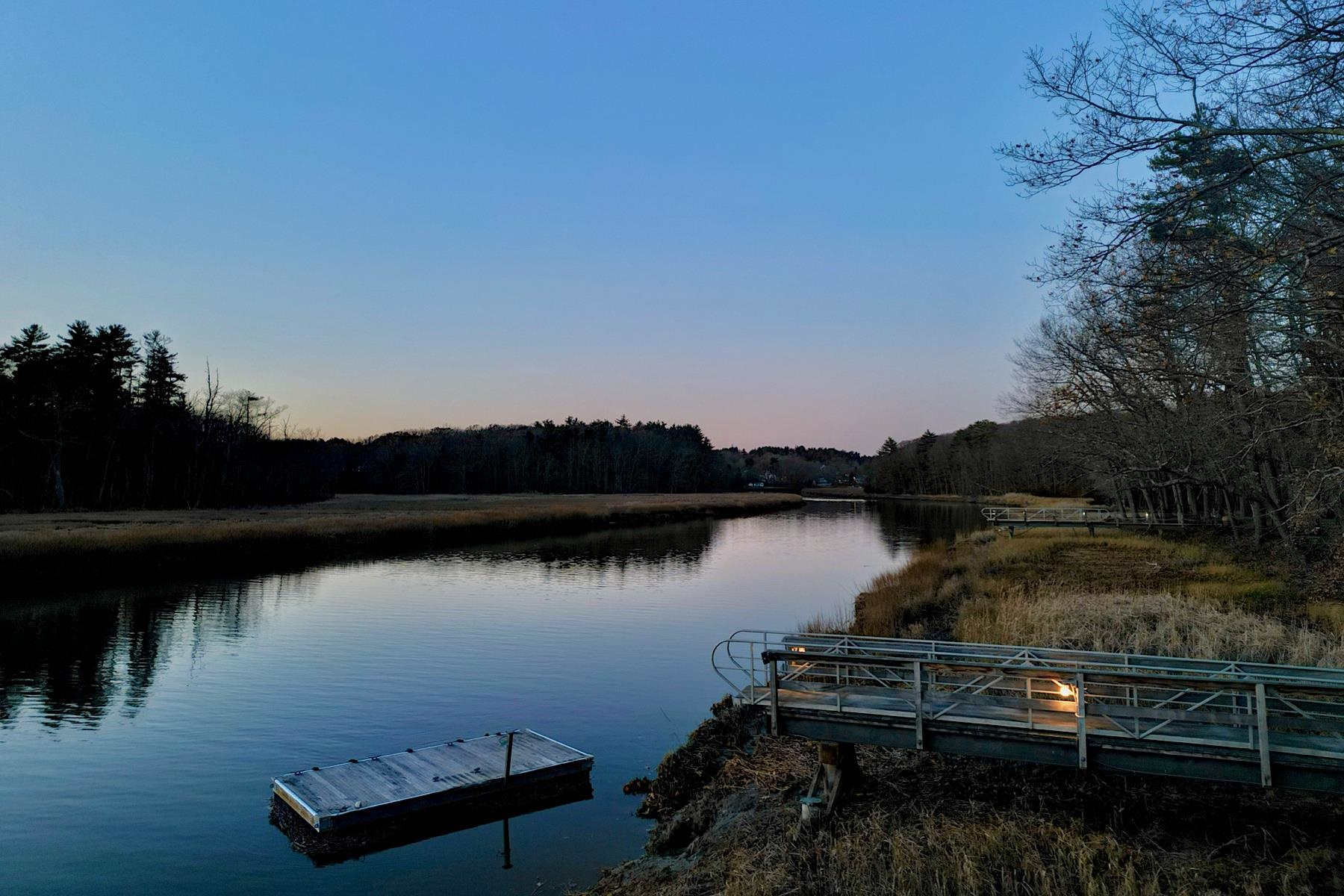 10 Wingate Court Stratham, NH 03885 - Photo 8 of 60