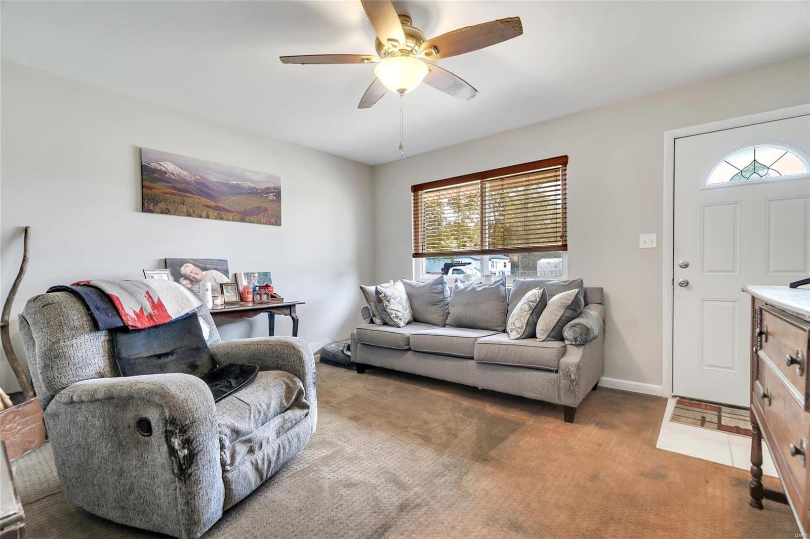 222 Weber Drive Eureka, MO 63025 - Photo 3 of 18