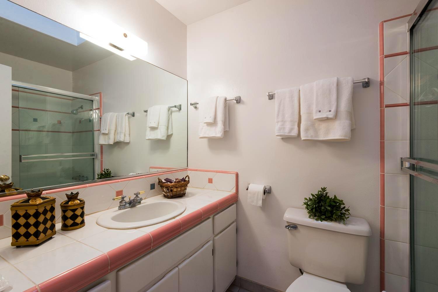 589 Via Rueda Santa Barbara, CA 93110 - Photo 11 of 13 BathRoom