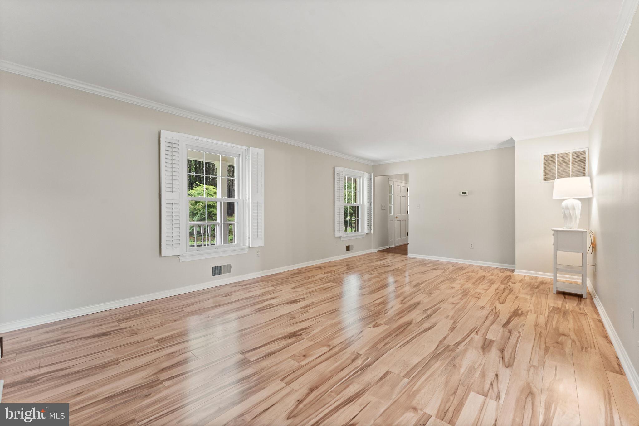 5636 Keyser Road Hume, VA 22639 - Photo 17 of 93 Sunny Living Room Windows