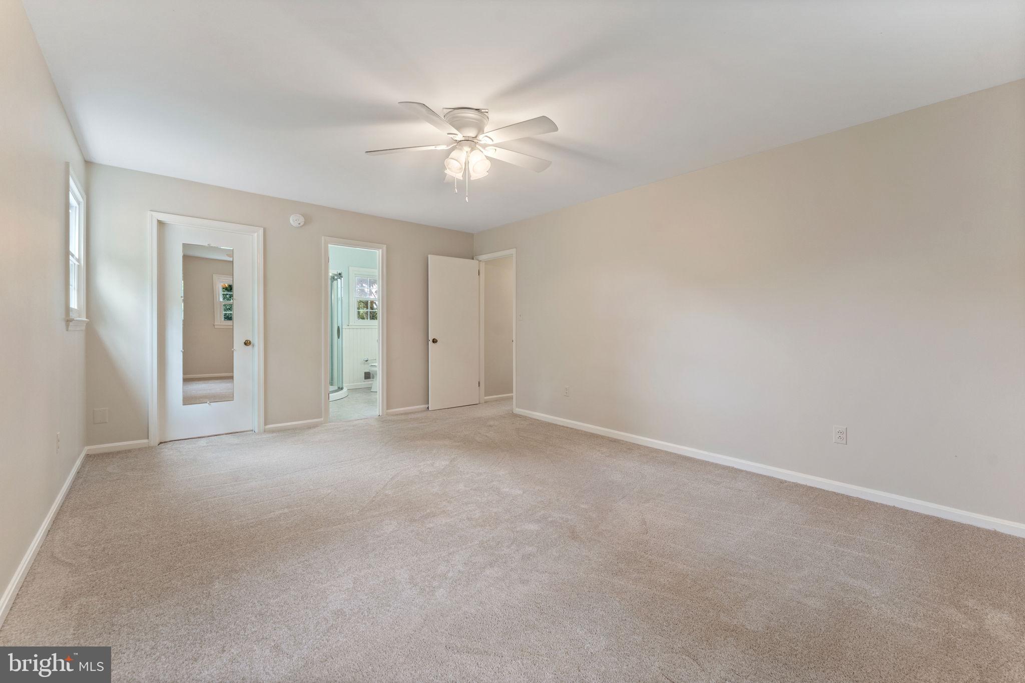 5636 Keyser Road Hume, VA 22639 - Photo 41 of 93 Primary Suite