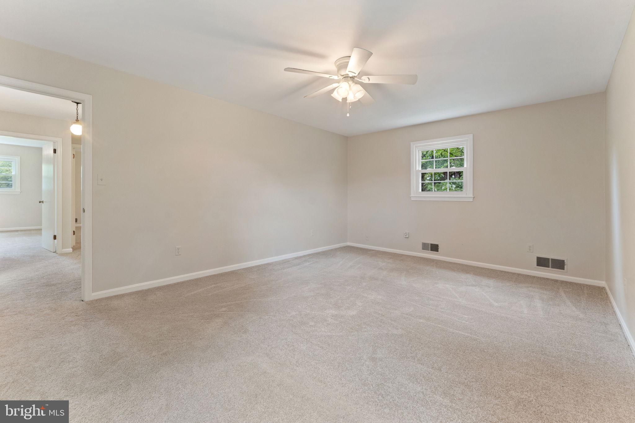 5636 Keyser Road Hume, VA 22639 - Photo 42 of 93 Primary Suite
