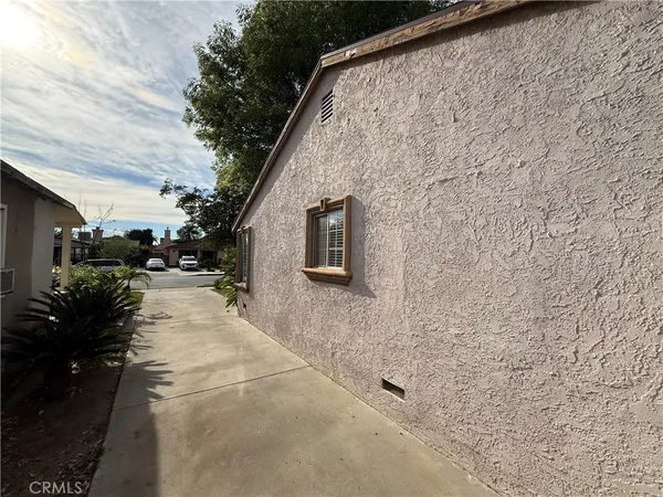 $824,950 | 6900 Garden Grove Avenue, Reseda, CA 91335