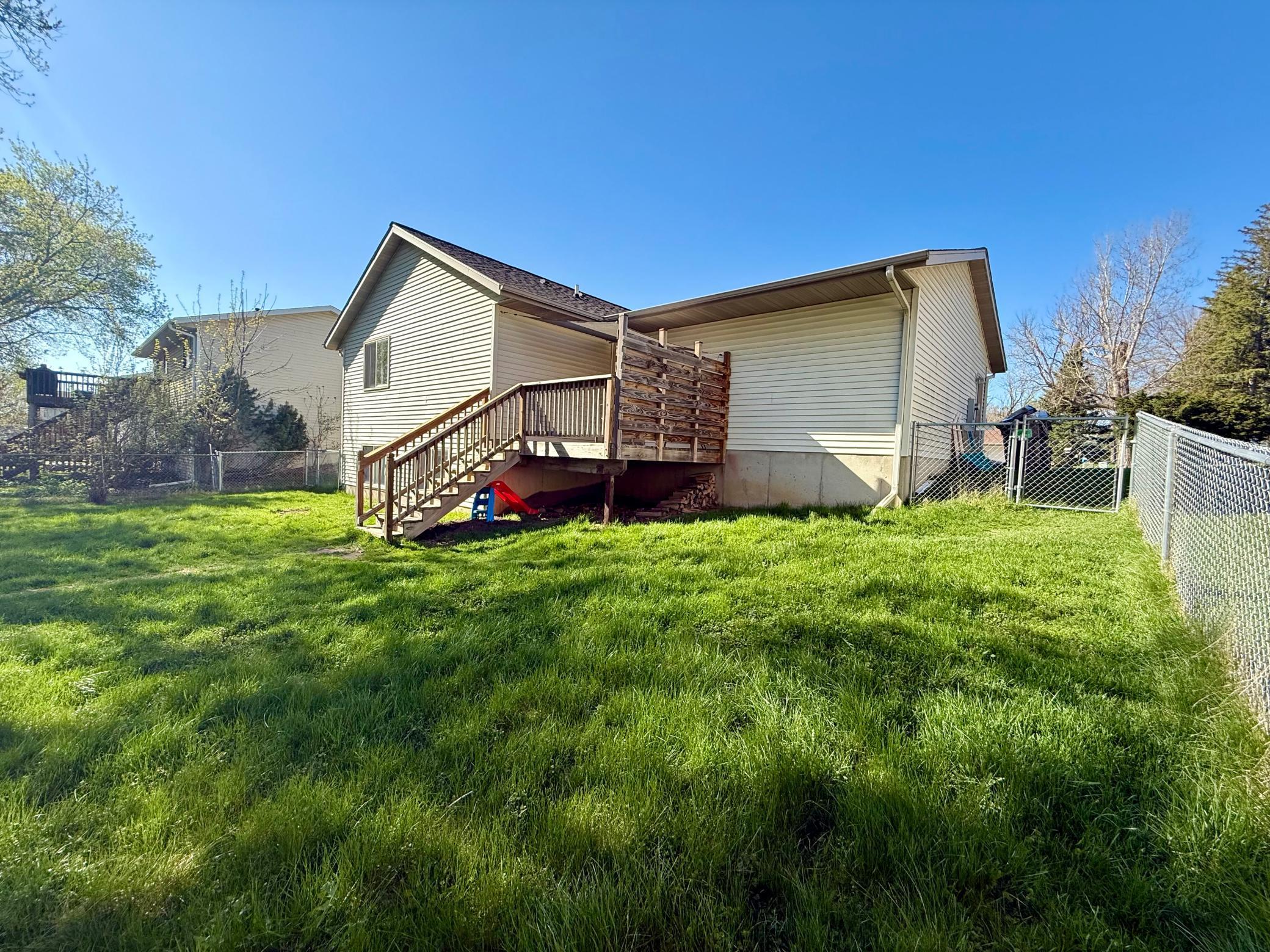 3818 Strathmore Lane Southeast Rochester, MN 55904 - Photo 40 of 45
