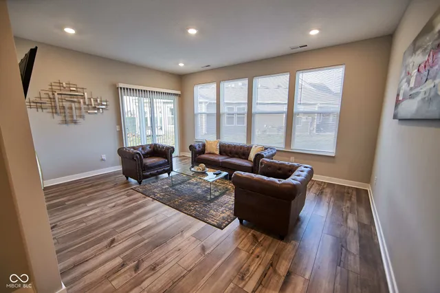 $344,900 | 3058 Sharon Circle, Brownsburg, IN 46112