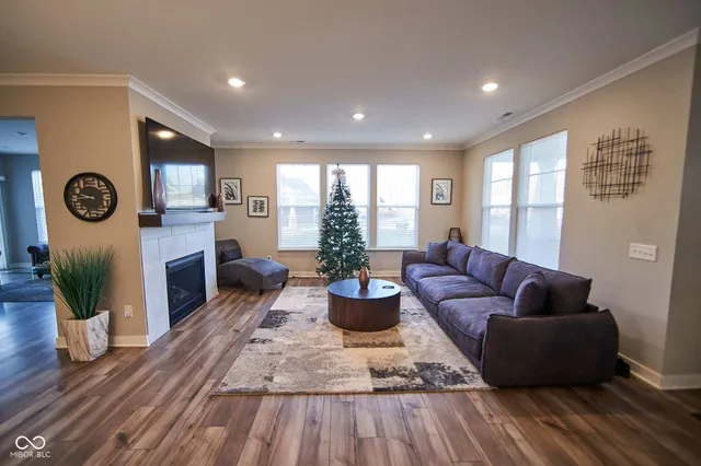 $344,900 | 3058 Sharon Circle, Brownsburg, IN 46112