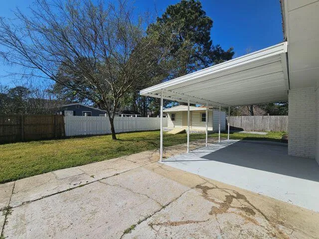 $2,700 | 600 Burgundy Lane, Fort Walton Beach, FL 32547