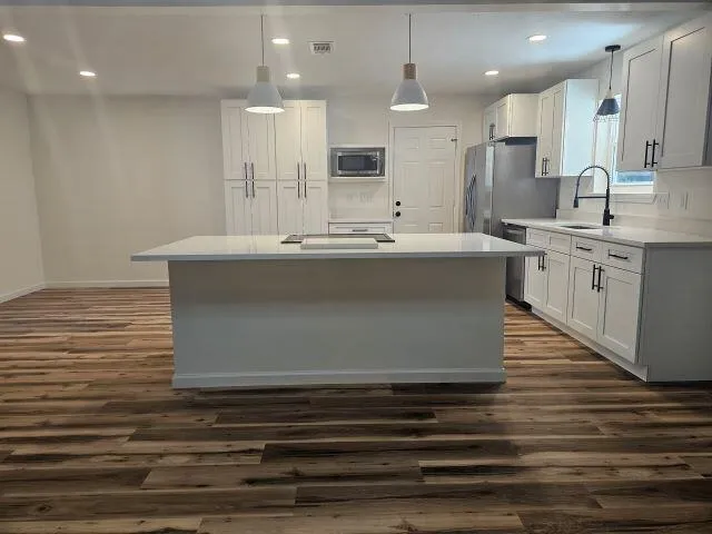 $2,700 | 600 Burgundy Lane, Fort Walton Beach, FL 32547