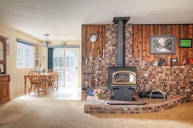 898 Williamson Loop Grants Pass, OR 97526 - Photo 5 of 25 Additional Photo
