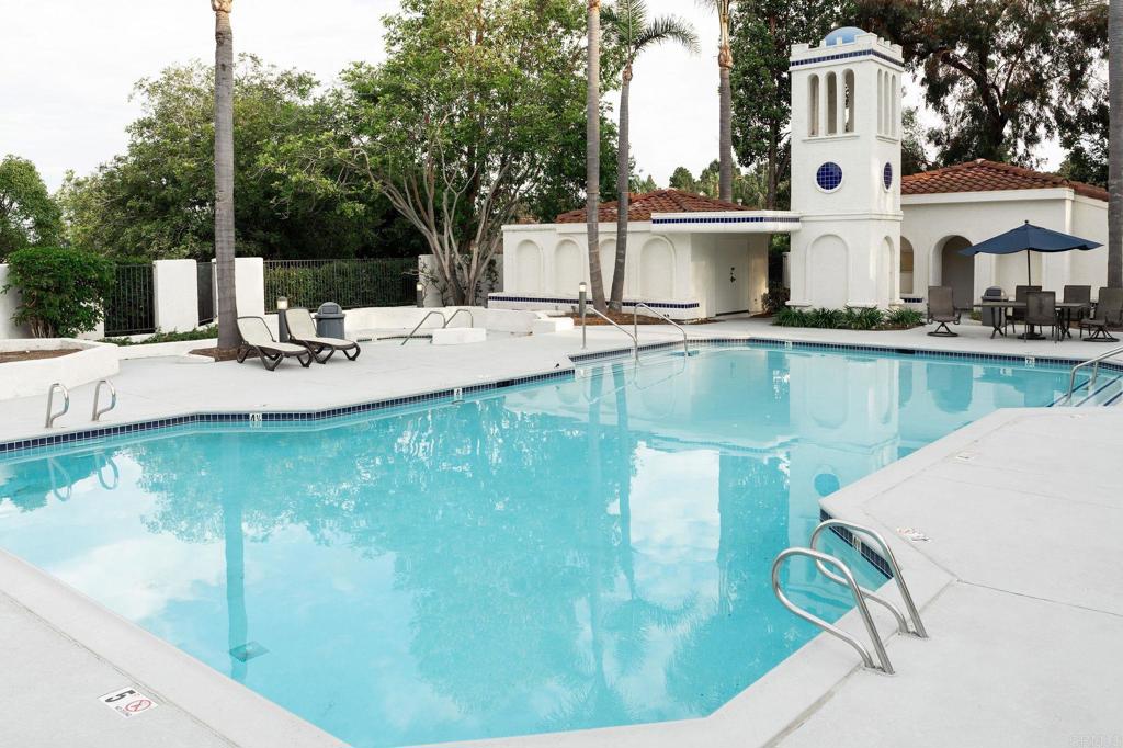 407 Via Ultimo Encinitas, CA 92024 - Photo 29 of 33