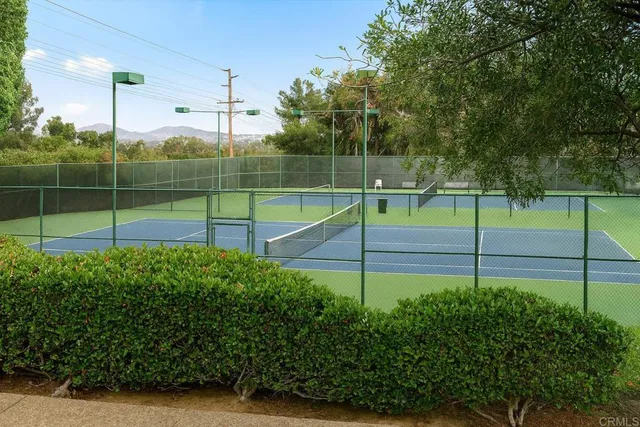 $1,999,999 | 407 Via Ultimo, Encinitas, CA 92024