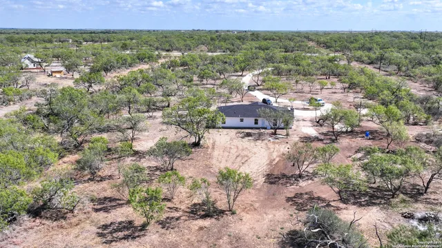 $650,000 | 441 Pr Riley, Charlotte, TX 78011