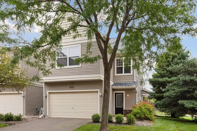 $320,000 | 2574 136th Street West, Unit 102, Rosemount, MN 55068