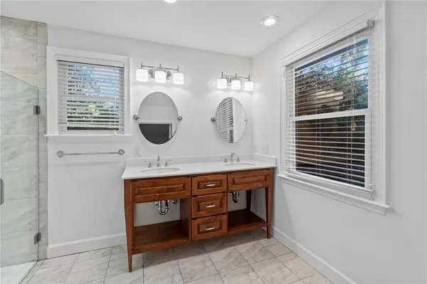 $1,800 | 1340 Cumberland Drive, Gainesville, GA 30501