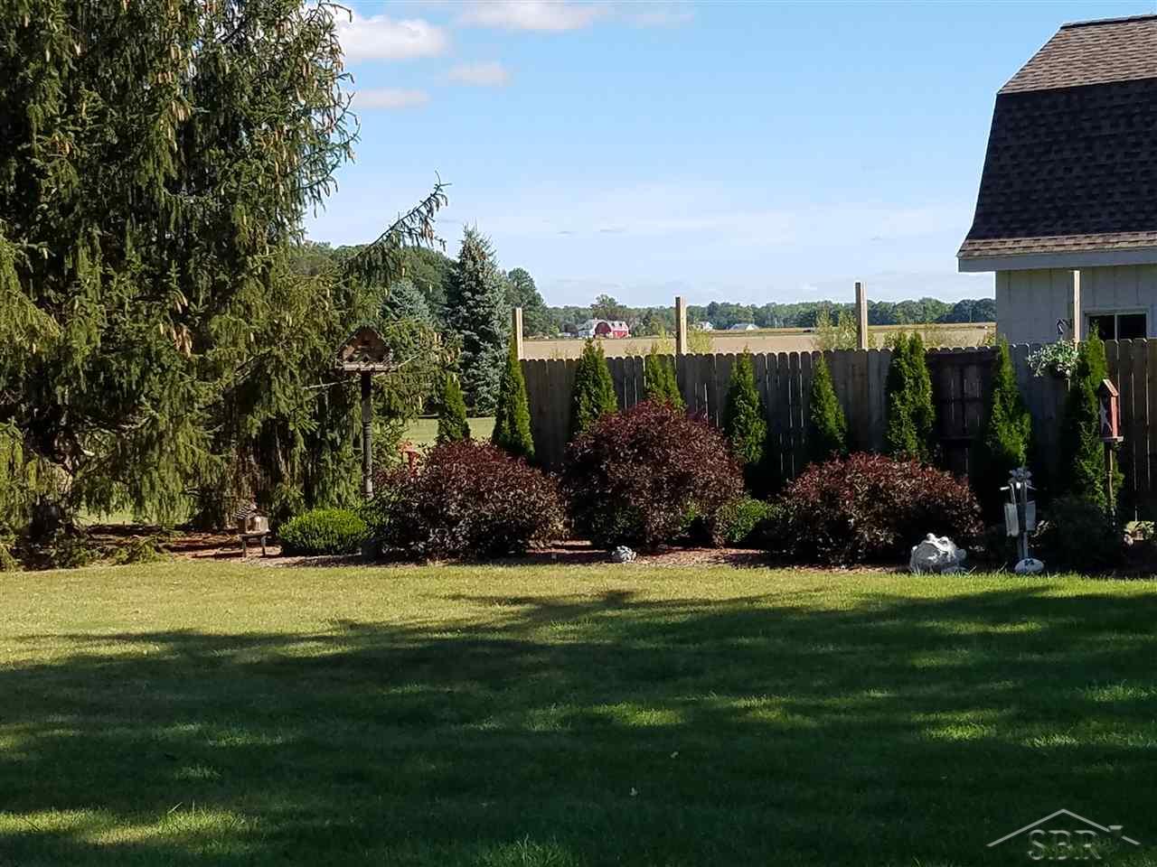 9455 Busch Road Birch Run, MI 48415 - Photo 58 of 82 31333027-57.JPG