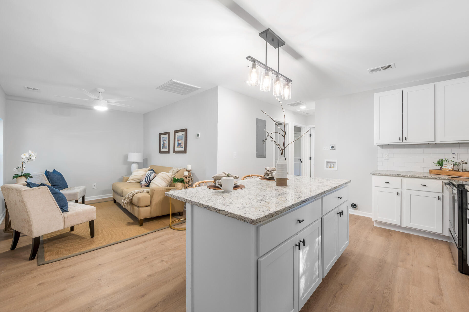 2512 Bennett Yard Road, Unit C North Charleston, SC 29405 - Photo 4 of 12 2512BennettYard-22