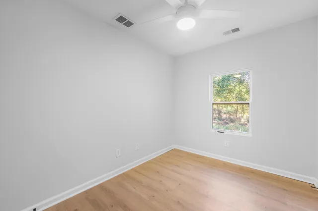 $1,800 | 2512 Bennett Yard Road, Unit C, North Charleston, SC 29405