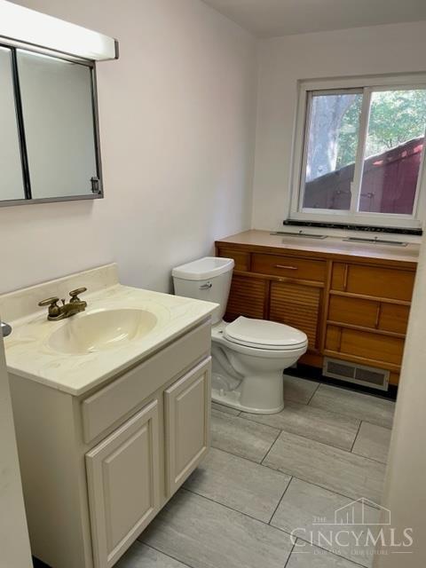 168 Sheffield Road Cincinnati, OH 45240 - Photo 19 of 26 Gallery Image 19