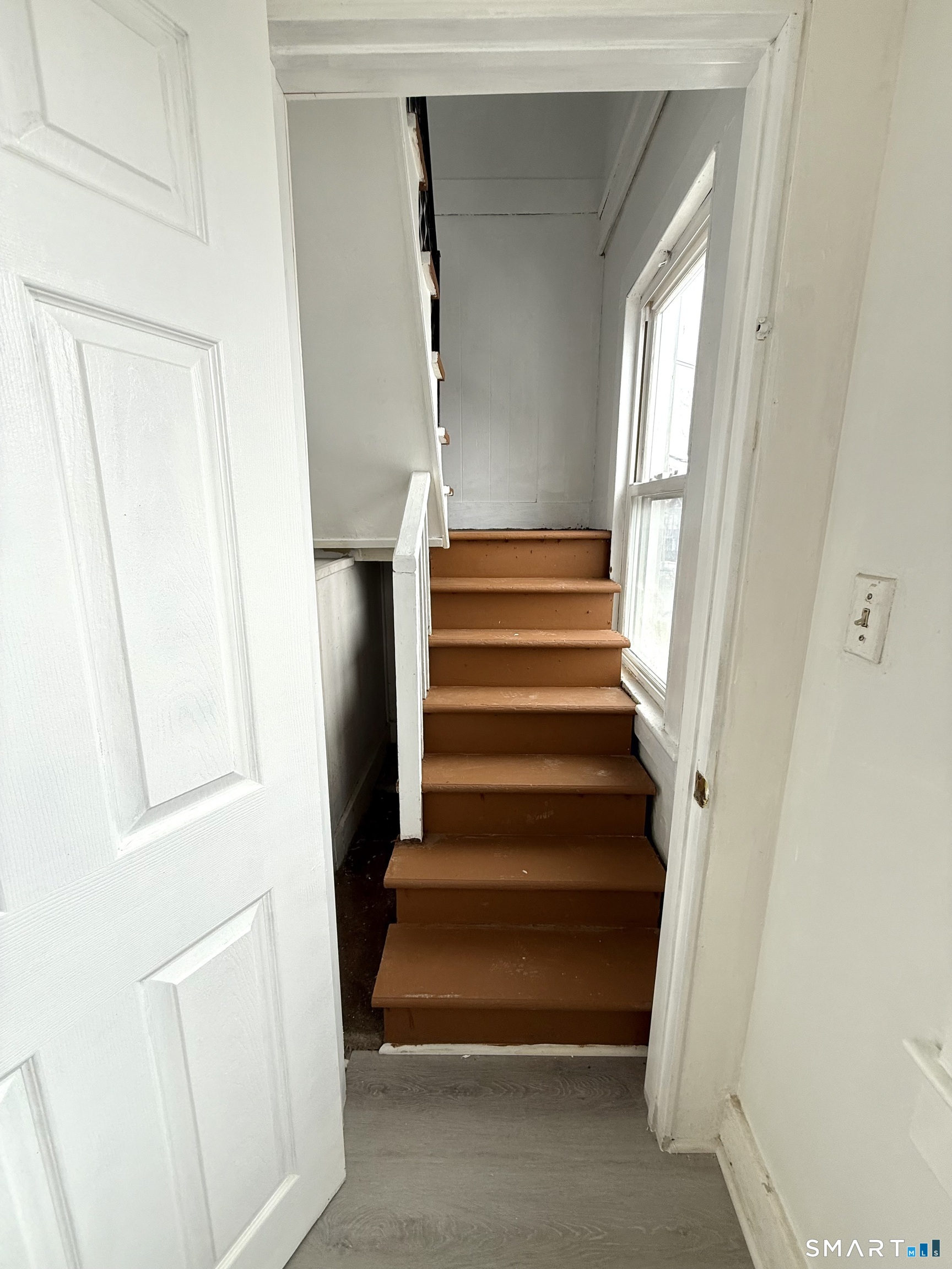 21 Edgar Street, Unit 2 New Haven, CT 06519 - Photo 9 of 20 a view of entryway