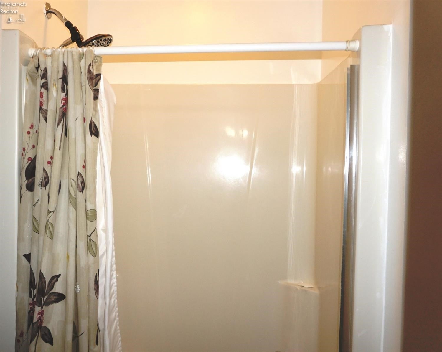 1108 Mudbrook Road Huron, OH 44839 - Photo 17 of 39 Gallery Image 17
