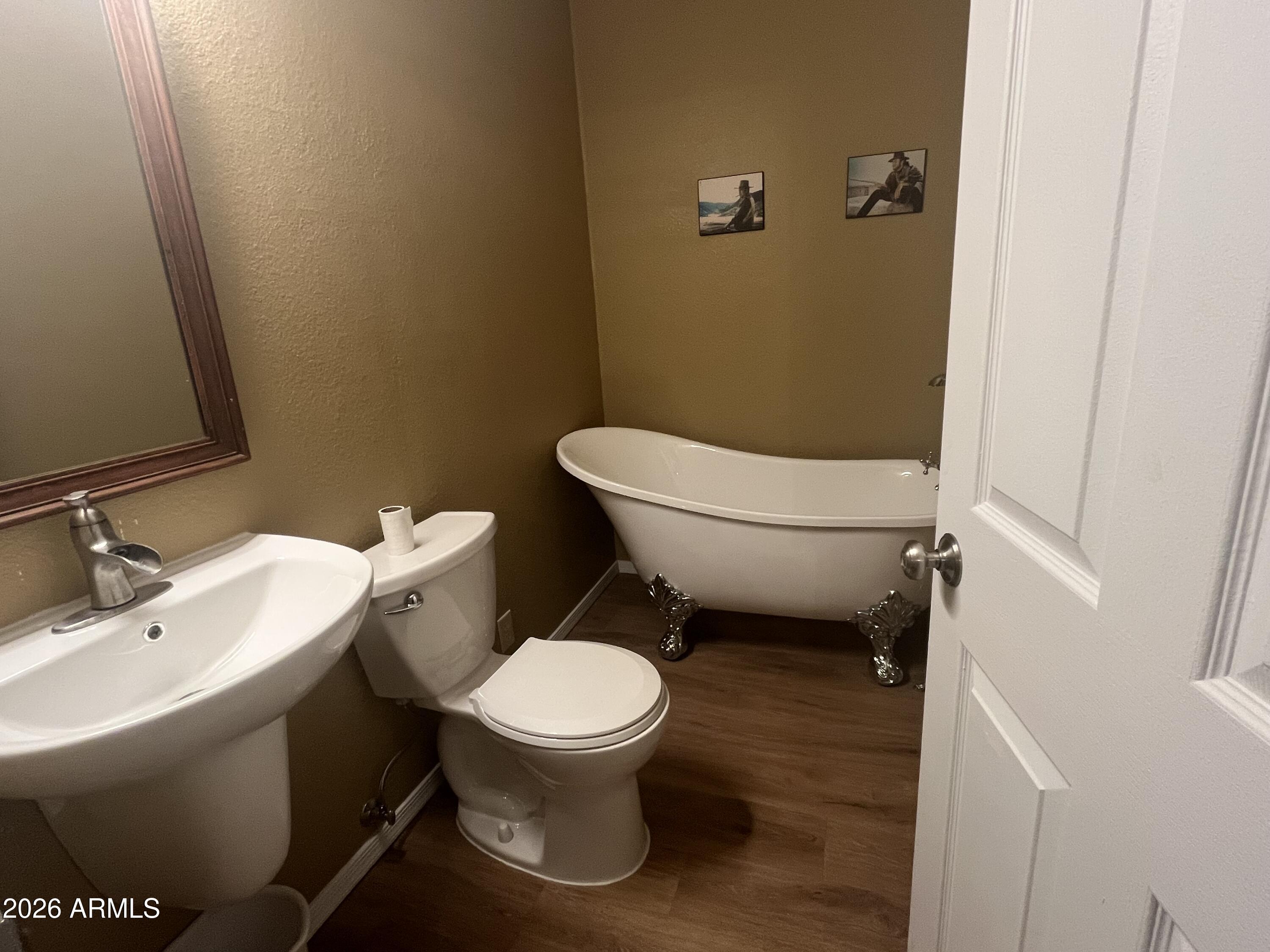 960 West Snyder Road Ajo, AZ 85321 - Photo 23 of 25 Master Bathroom