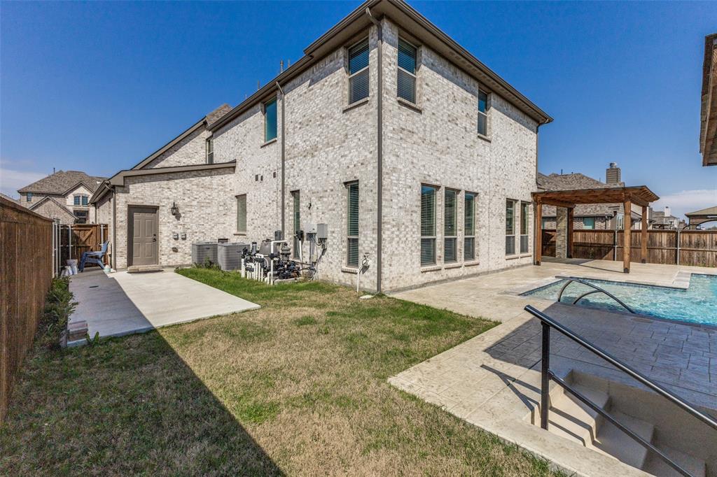 5916 Hightower Street Aubrey, TX 76227 - Photo 30 of 37