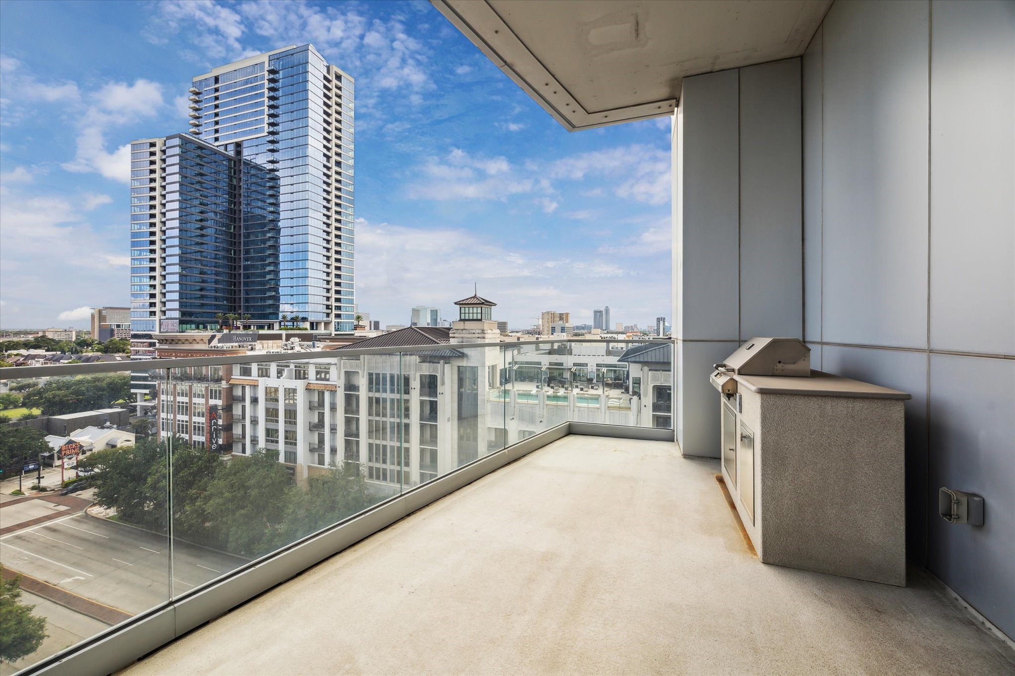 2727 Kirby Drive, Unit 9B Houston, TX 77098 - Photo 13 of 16