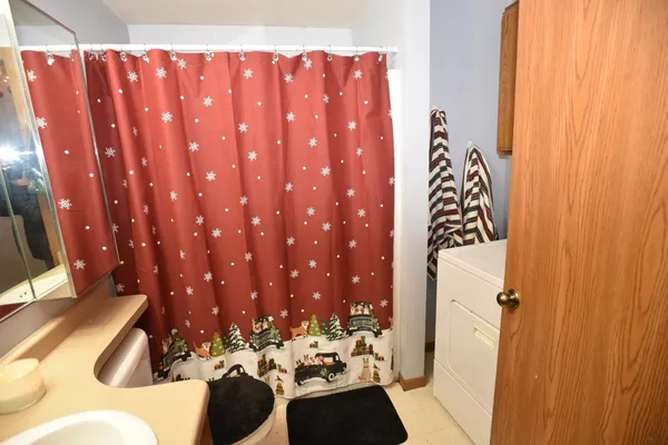 $430,000 | N1240 Otter Ponds Lane, Keshena, WI 54135