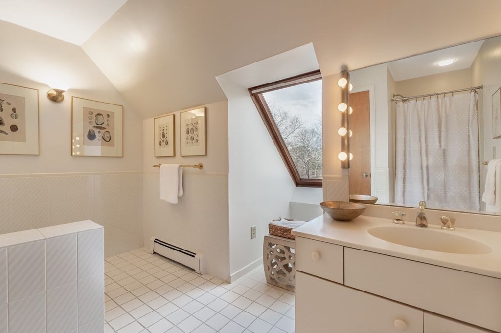 6 Prentiss Road Gloucester, MA 01930 - Photo 17 of 37 Gallery Image 17