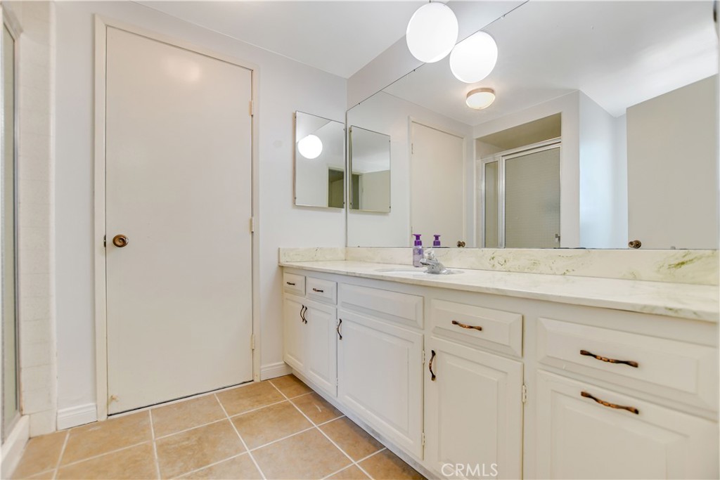 687 Locust Street Corona, CA 92879 - Photo 26 of 45