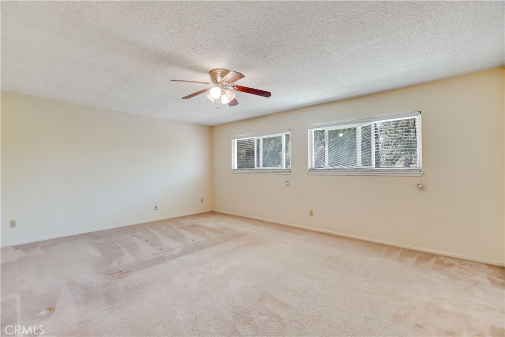 687 Locust Street Corona, CA 92879 - Photo 29 of 45