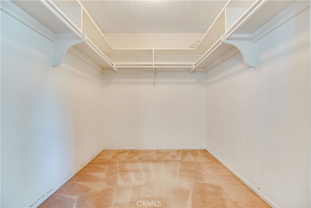 687 Locust Street Corona, CA 92879 - Photo 33 of 45