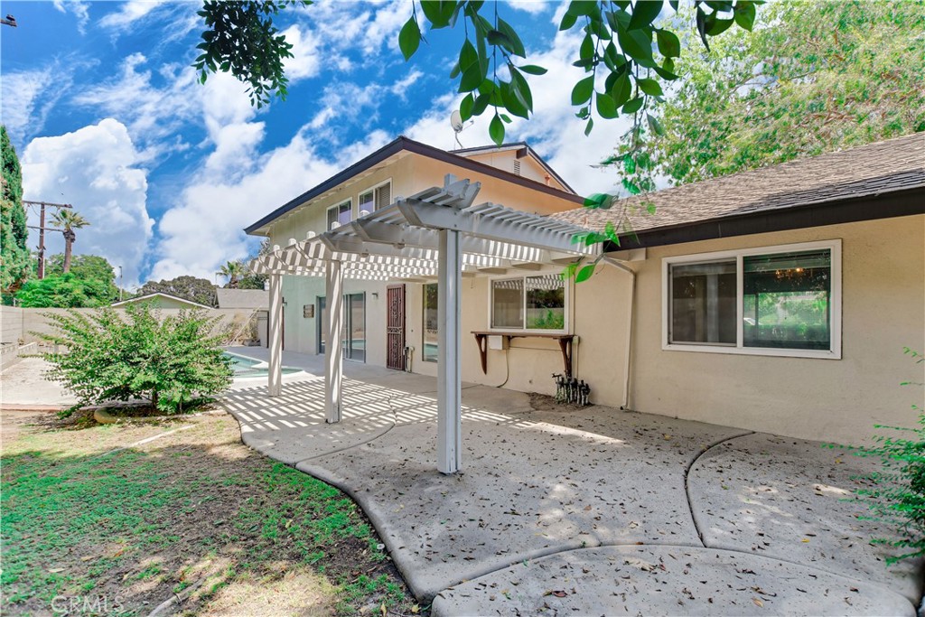 687 Locust Street Corona, CA 92879 - Photo 39 of 45