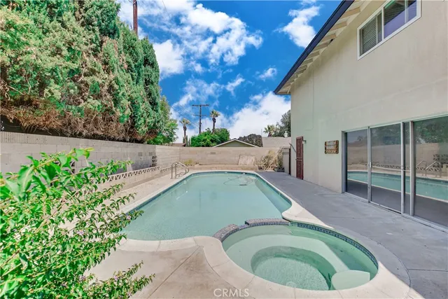 $825,000 | 687 Locust Street, Corona, CA 92879