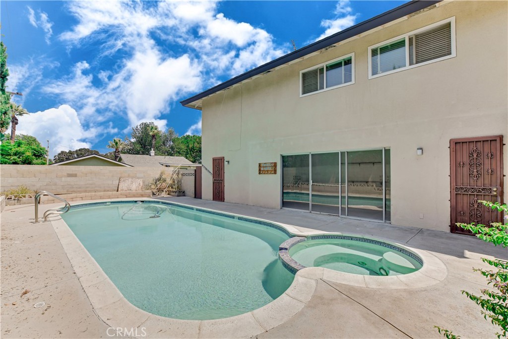 687 Locust Street Corona, CA 92879 - Photo 42 of 45