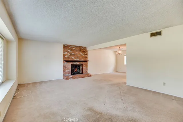 $825,000 | 687 Locust Street, Corona, CA 92879