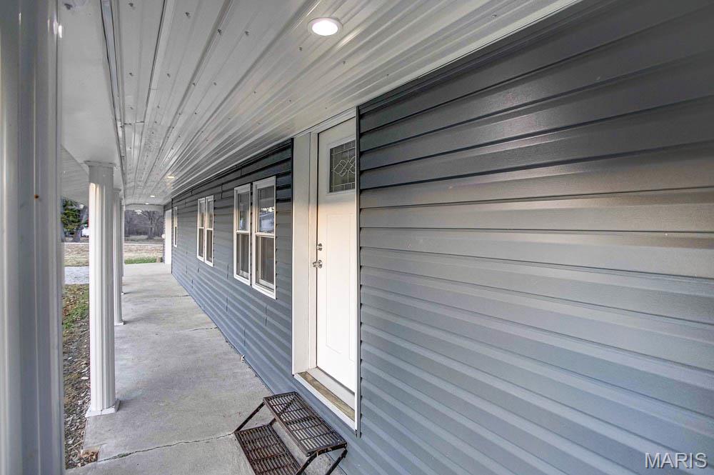 236 Gallinipper Road Hardin, IL 62047 - Photo 10 of 59