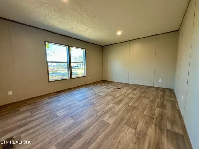 $235,000 | 478 Skyline Drive, Harriman, TN 37748